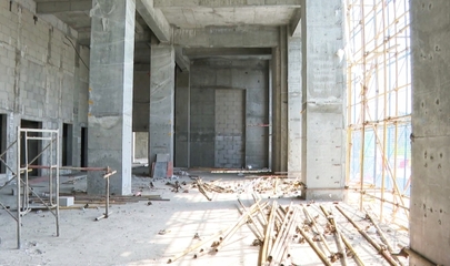 實干爭先 向“新”而行 烏蘇市九蓮泉大酒店項目主體封頂，總投資3億元助力城市升級